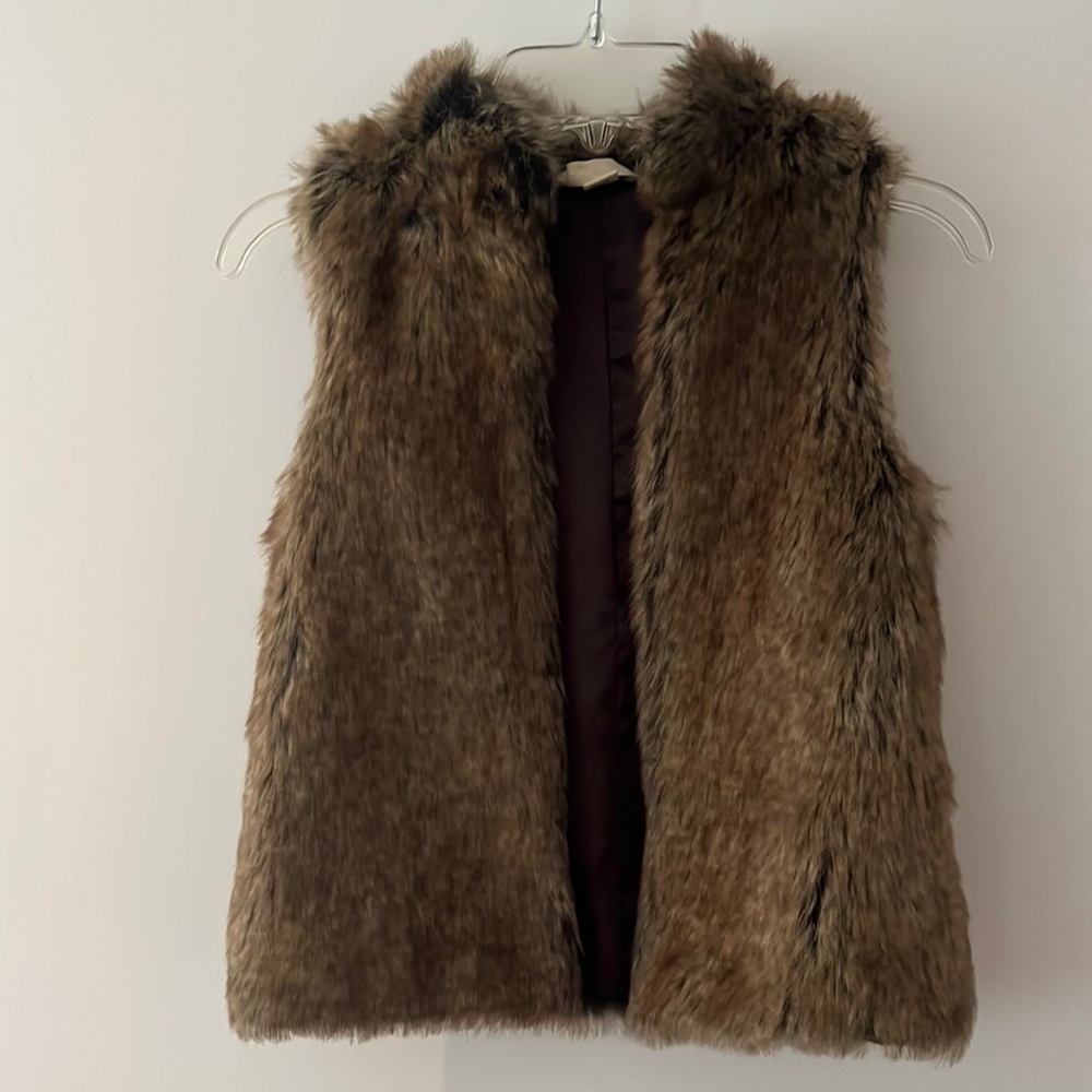 Lands End faux fur vest, size 5-6